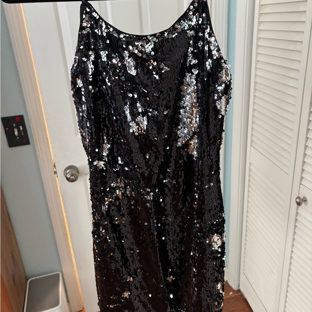 Elegant Black Sequin Mini Dress